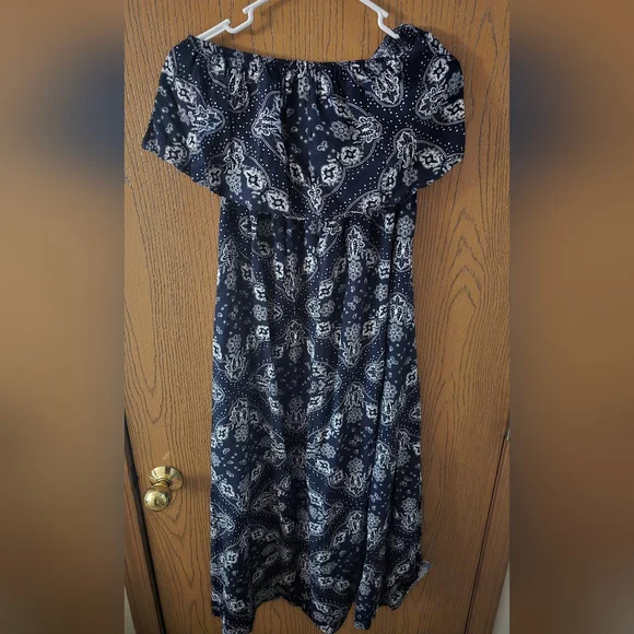 Yidarton Blue And White Patterned Strapless Maxi Dress Size M - Picture 8 of 8